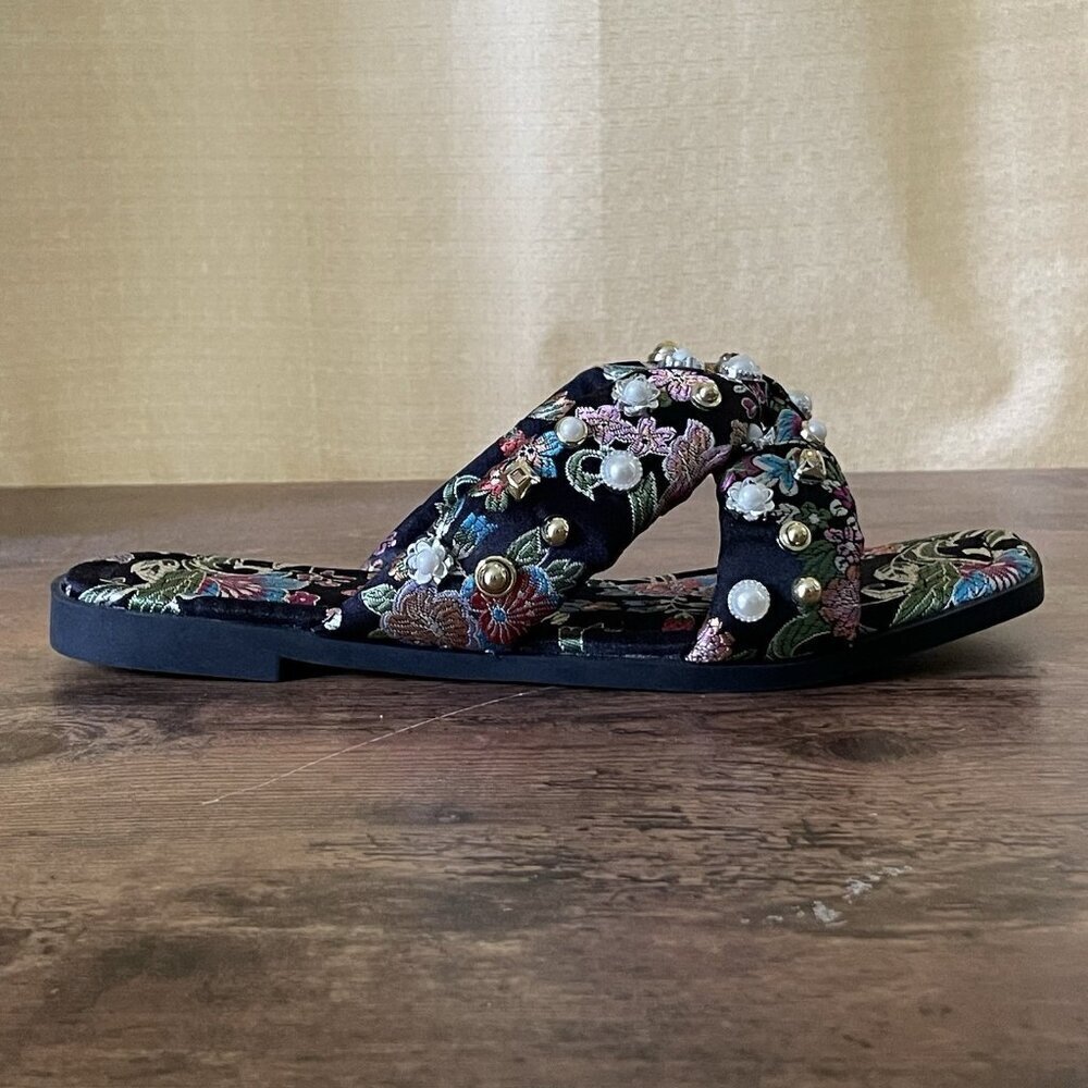 Azalea Wang Womens Ramsey Sandal Sz 7 Black Floral Jacquard Beaded Pearl Crystal - Picture 5 of 13
